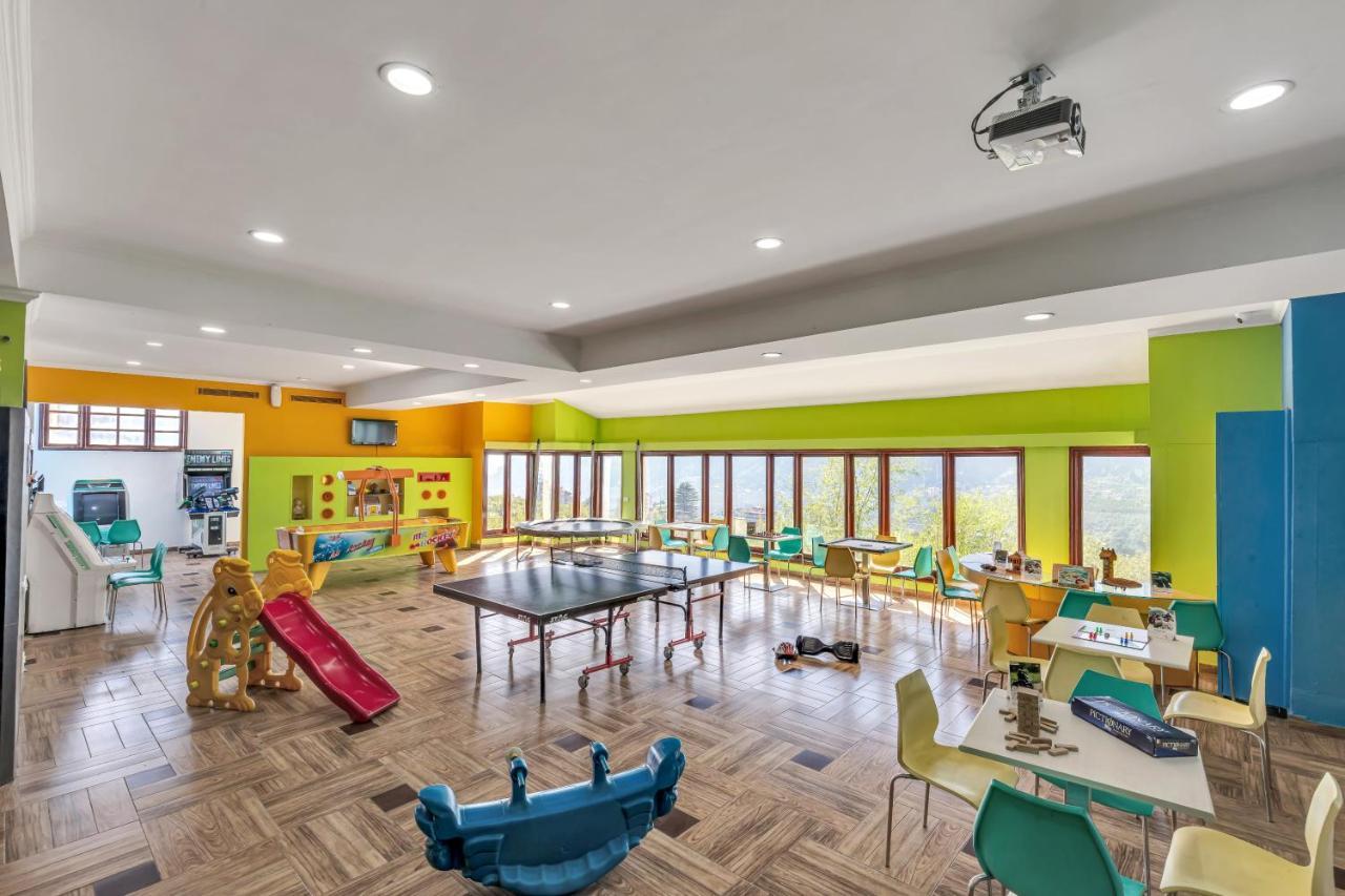 Club Mahindra Snow Peaks Manali Hotel Bagian luar foto
