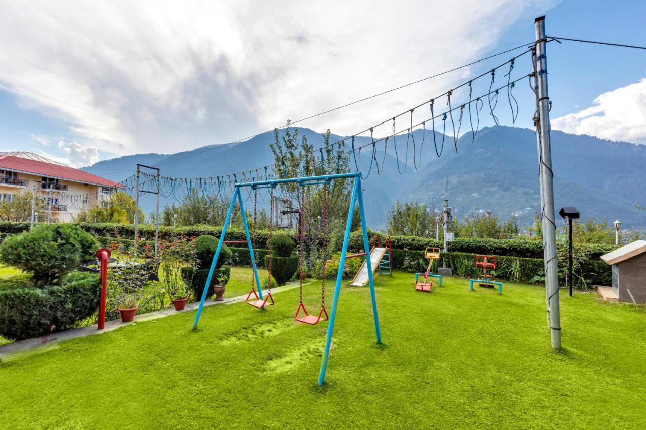 Club Mahindra Snow Peaks Manali Hotel Bagian luar foto