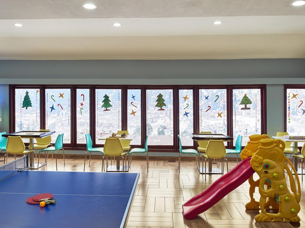 Club Mahindra Snow Peaks Manali Hotel Bagian luar foto